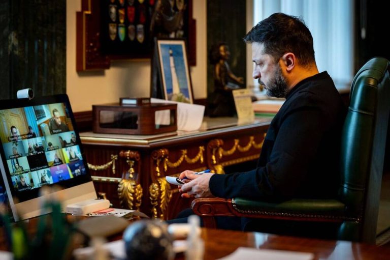 Після енергоселектора Зеленський назвав найскладнішу ситуацію в Києві, на Київщині та в Харкові