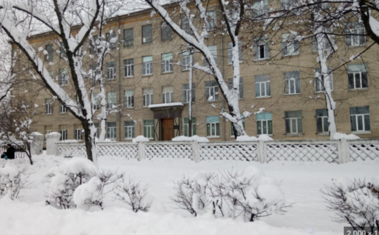 У Києві оголосили надзвичайний стан — школи й дитсадки по всьому місту тимчасово закривають