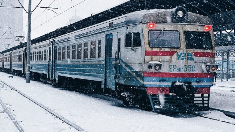 Укрзалізниця повідомляє про затримки поїздів №66 Київ—Суми та №114 Ужгород—Харків