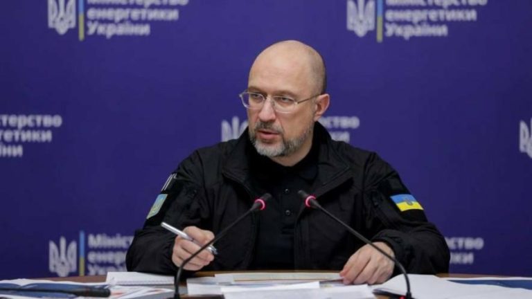 У Києві на закритому засіданні координують заходи готовності до можливих атак Росії