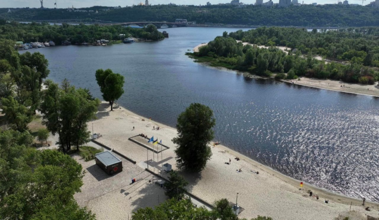 У Києві представили концепцію доступного пляжу в Гідропарку