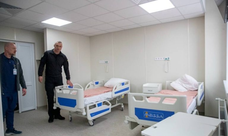 У Києві запустили інноваційне реабілітаційне відділення для військових і цивільних