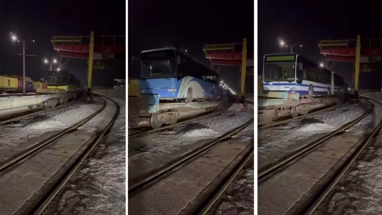 Київщина відправляє ще п’ять автобусів до Одеси потягом