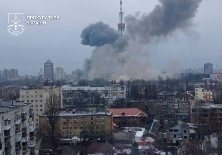 Російському генералу заочно повідомлено підозру у ударі по Київській телевежі 2022 року — 5 загиблих і 6 поранених