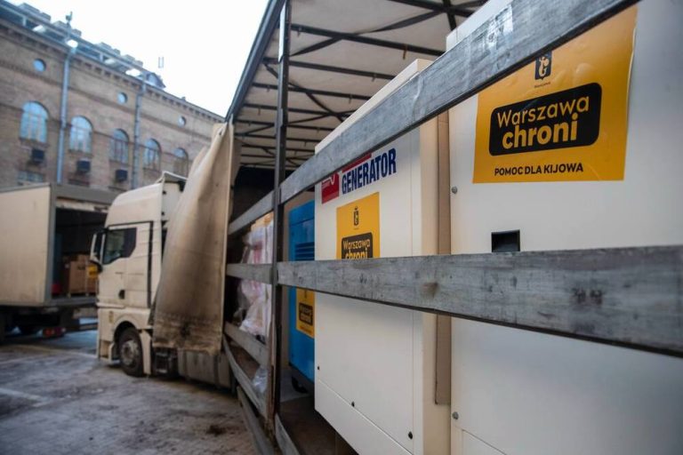 Варшава нарощує енергетичну підтримку Києва — ще 31 генератор, у столиці вже 90 джерел живлення