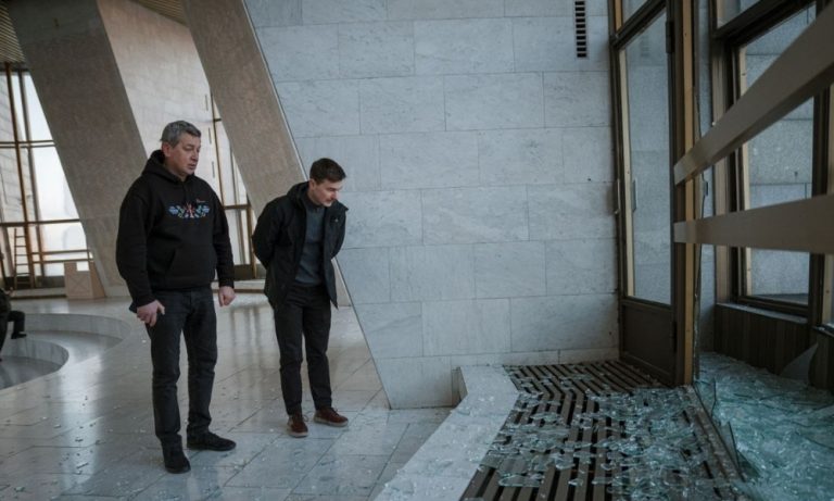 Вибухова хвиля пошкодила «Зал слави» Музею Другої світової війни в Києві