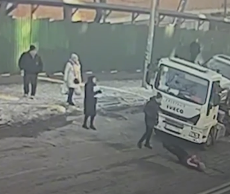Сильний удар позбавив свідомості киянина під час нападу