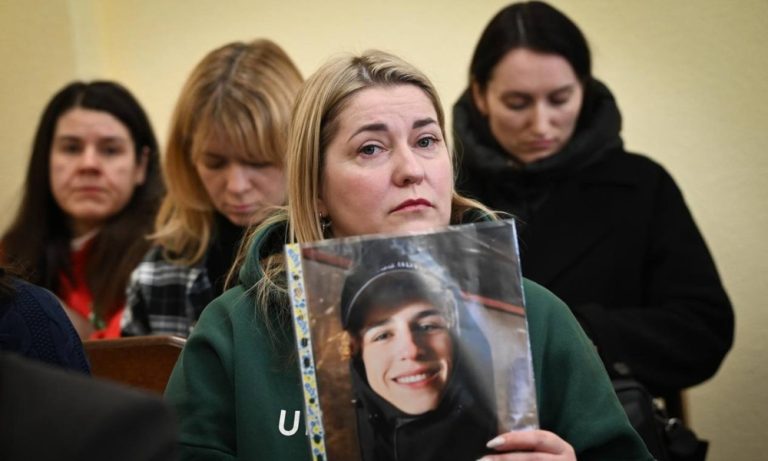 Резонансна справа про умисну загибель 16‑річного Максима повернулася до Київського апеляційного суду