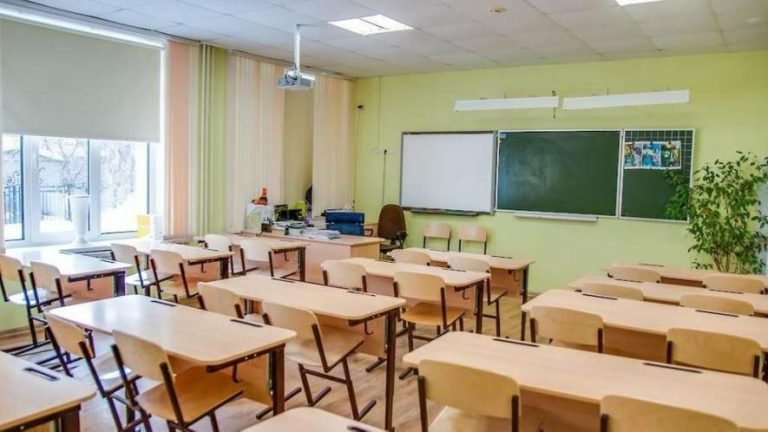 У Києві оголосили тижневе призупинення навчання — чого очікувати дітям та батькам