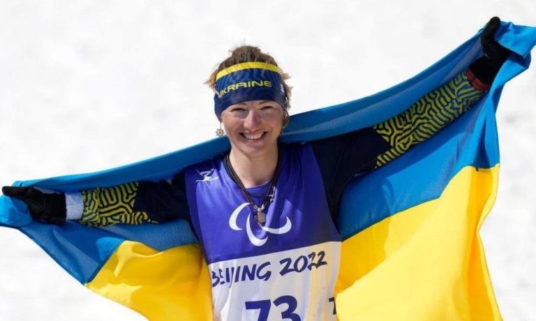 Олександра Кононова з Київщини завоювала золото Паралімпіади-2026 у спринті парабіатлону
