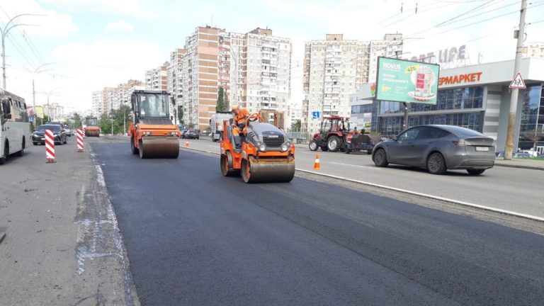 У Києві 13–15 березня введуть обмеження руху на низці вулиць, мостів і шляхопроводів
