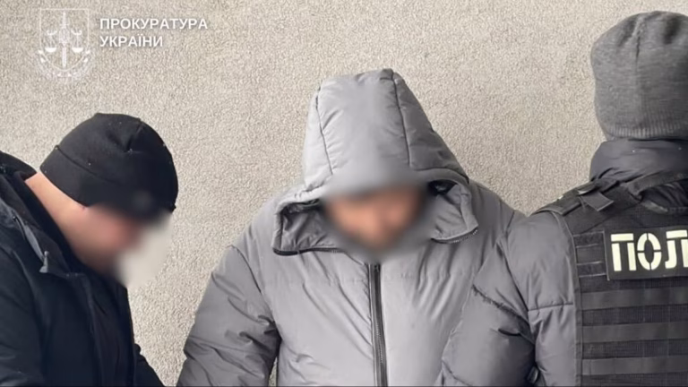 Київського лікаря притягнуть до суду за організацію переправлення до Румунії за 20 тис євро