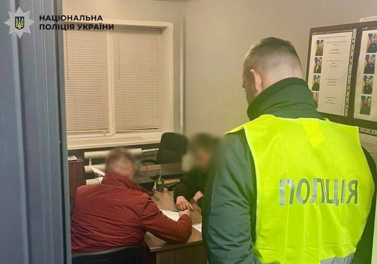У Києві притягнули до відповідальності власника за побиття цуценяти в парку Наталка