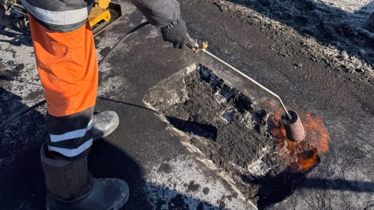 З 5 до 8 березня у Києві частково обмежать рух на мостах і шляхопроводах