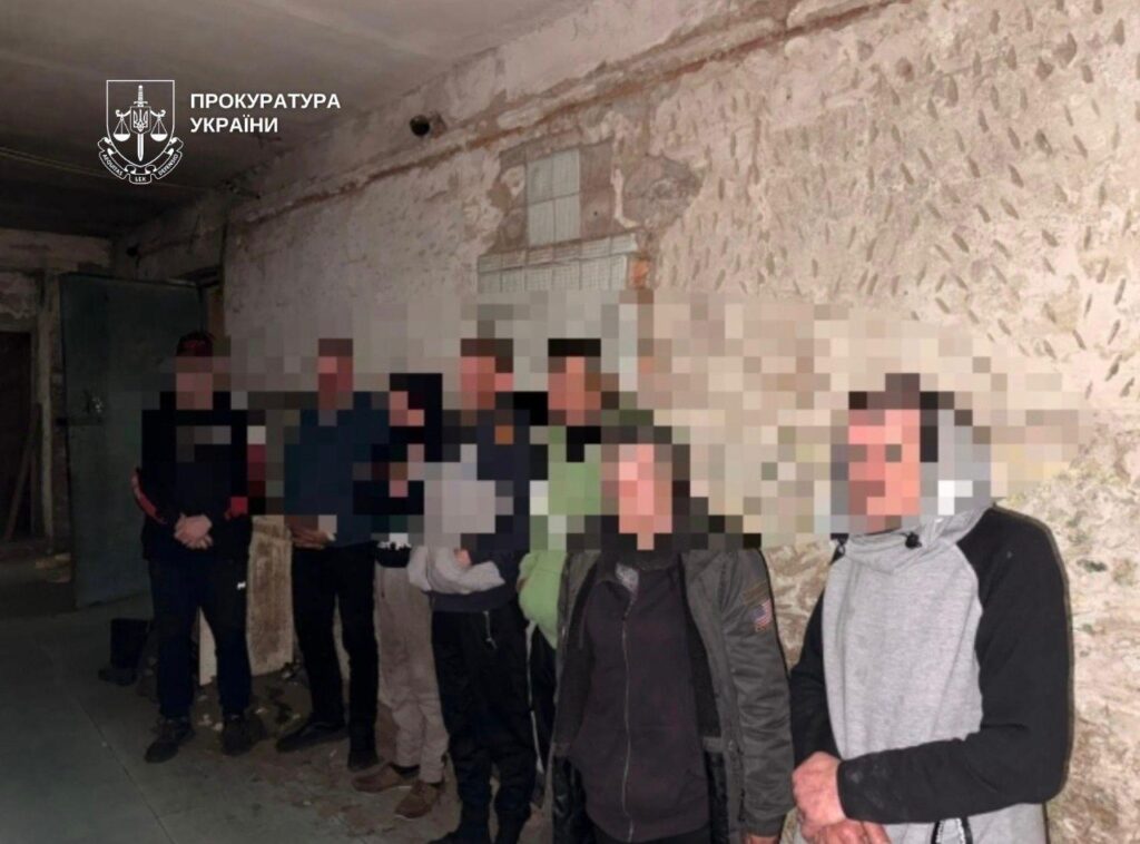 Умови, в яких утримували працівників