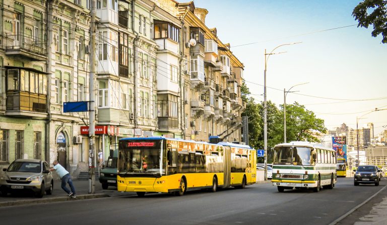 12 тролейбус Київ: карта маршруту, розклад руху, схема зупинок