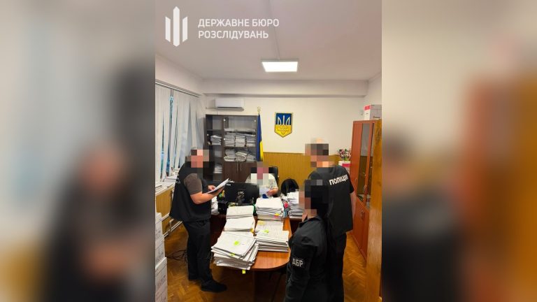 Голову суду на Київщині підозрюють у торгівлі судовими рішеннями