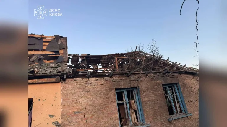Києву дошкуляли ворожі дрони: два райони охопило вогнем, постраждалих немає