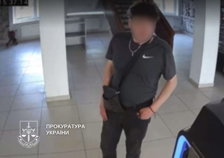 У Києві розпочнеться суд над чоловіком, який чіплявся до 8-річної дівчинки в дитячій лікарні