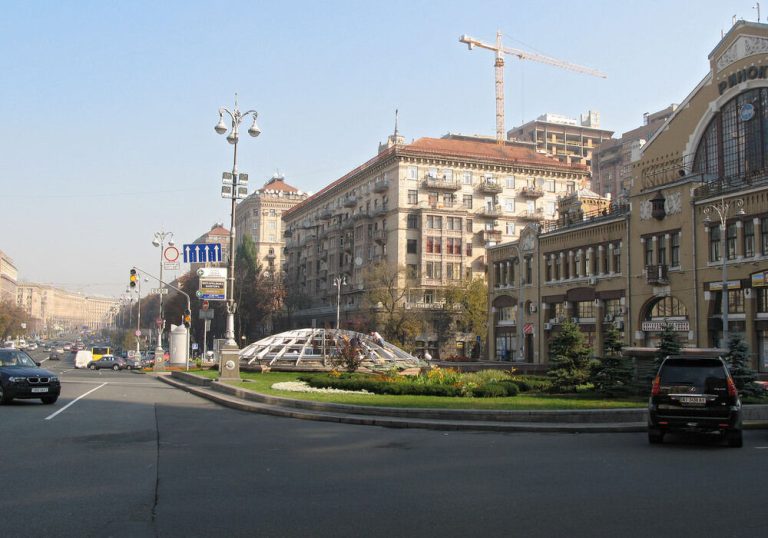 У Києві хочуть змінити назву Бессарабської площі на Басарабську