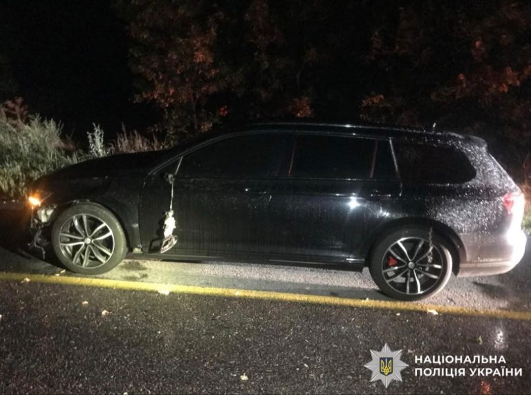На трасі Київ—Одеса позашляховик наїхав на пішохода: поліція розпочала розслідування