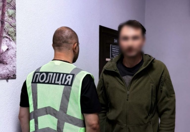 За 15 тисяч доларів продавали вплив на ВЛК — на Київщині викрили схему ухилення від мобілізації