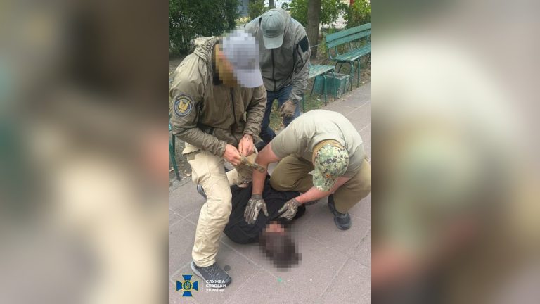 СБУ викрила в Києві шпигунку ФСБ, яка планувала замах на