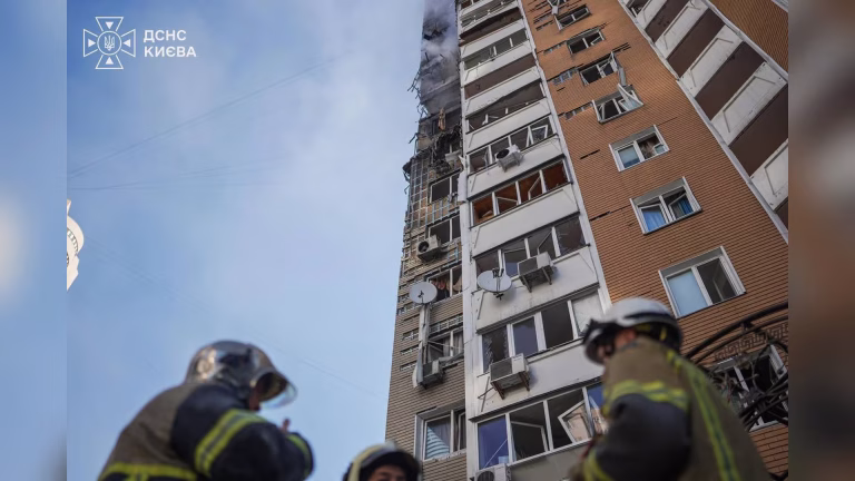 Атака в Дарницькому районі: п’ятеро поранених, деталі уточнюються
