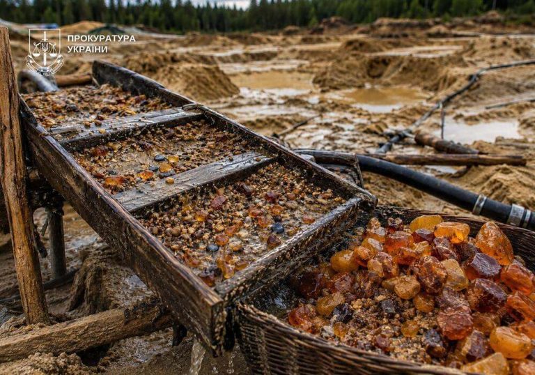 У Києві анулювали дозвіл на видобуток бурштину: подробиці судового вердикту
