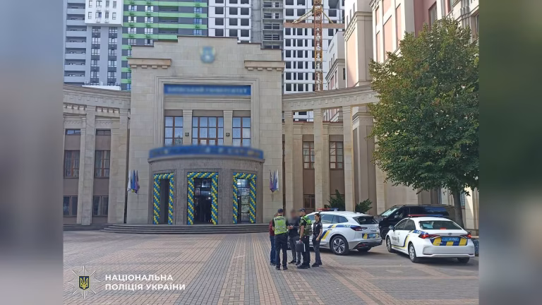 У Дарницькому районі розпочали провадження щодо посвяти студентів