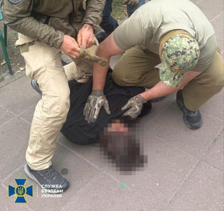 В Києві СБУ викрила агентку ФСБ, що планувала замах на активіста