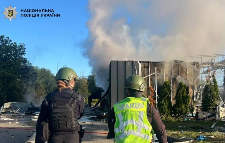 Внаслідок російського удару в Києві загинула одна людина, є постраждалі