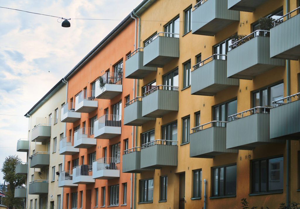 За рік усього +6%: ринок житла в Київській області втрачає динаміку
