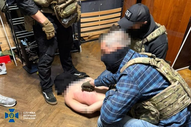 У Києві СБУ викрила Telegram-адміністратора, який агітував до терористичних актів