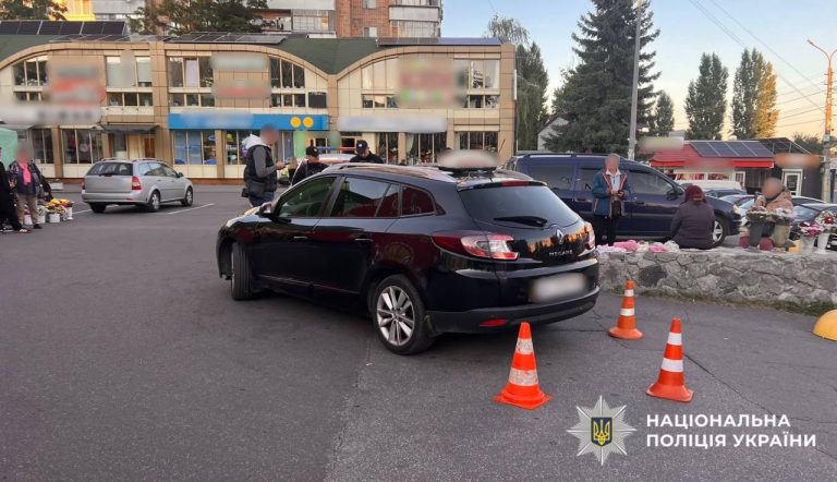 У Обухові сталося ДТП з постраждалою літньою жінкою, яку госпіталізували