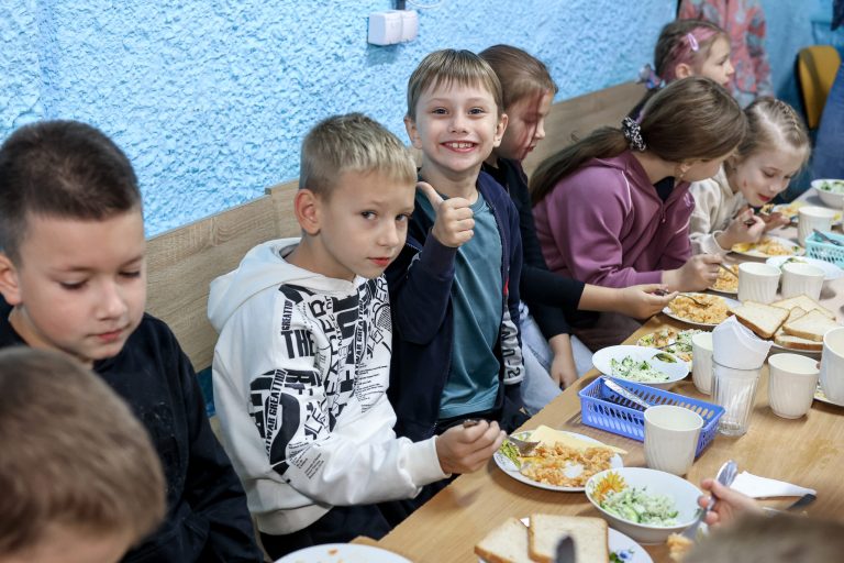 Від ніжного гарбузового супу до соковитої телятини з вишневим соусом: унікальні смаки шкільного меню Броварського ліцею №3