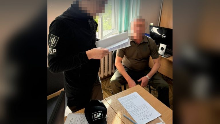 На Київщині через вирубку 448 дерев повідомили про підозру двох посадовців