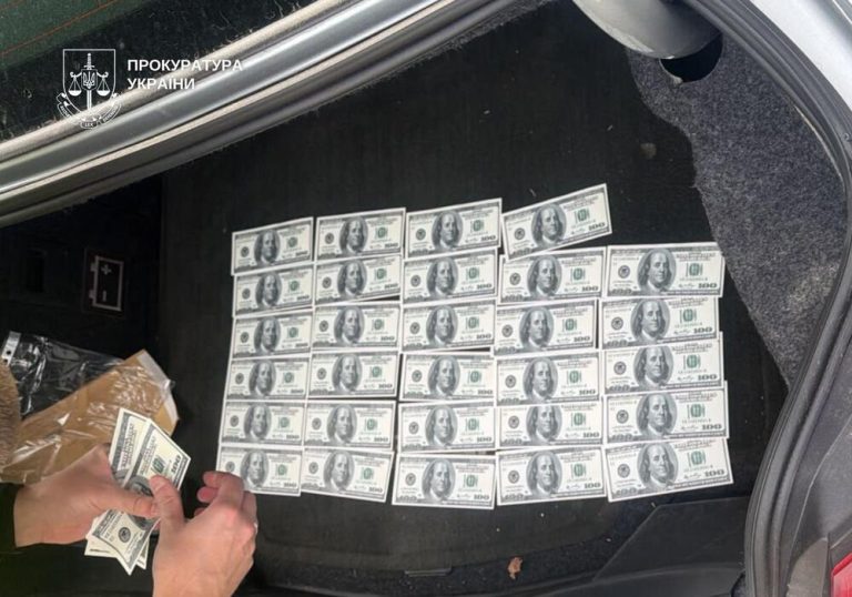 У Києві викрили схему продажу відстрочки від мобілізації та підроблених медичних довідок про інвалідність