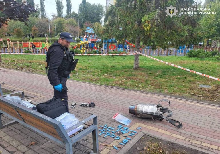 Дронові удари по Києву: троє жінок отримали поранення