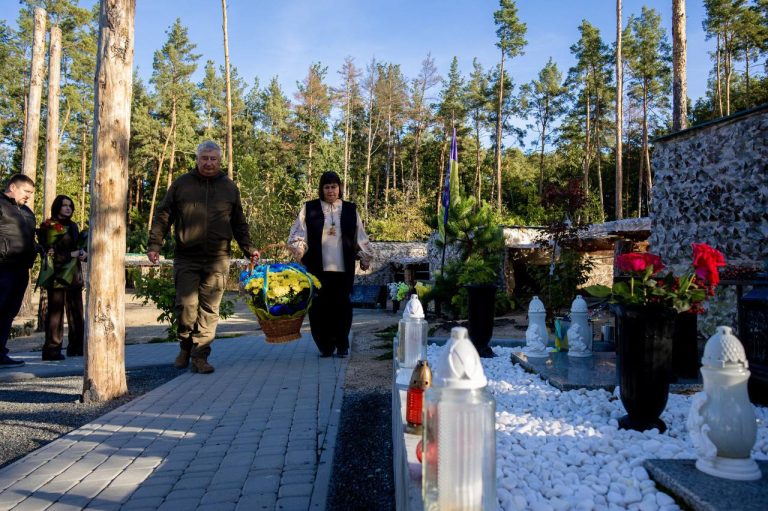 У Мощуні віддали шану захисникам, які загинули в боротьбі за Київщину