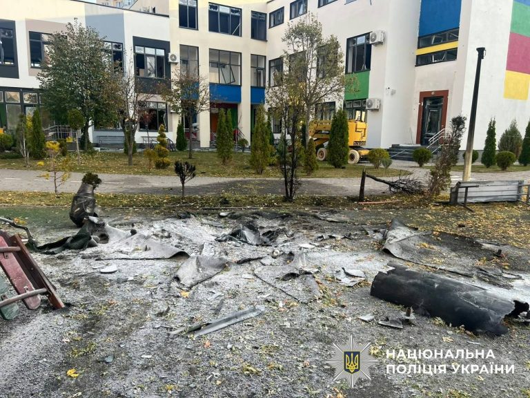 У Київській області внаслідок потужного удару РФ поранено дев’ять осіб – поліція