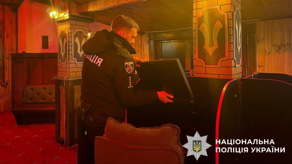 У Вишгороді правоохоронці припинили діяльність двох нелегальних гральних клубів